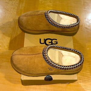 Ugg Tasman women chestnut new size 7 new with box